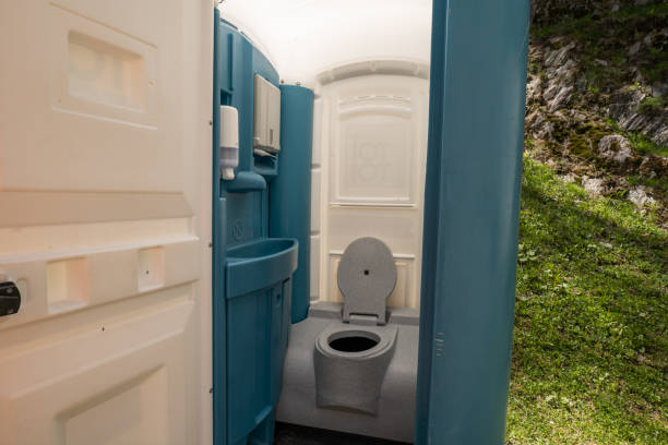 Portable bathroom rental in Maple Heights Lake Desire, WA